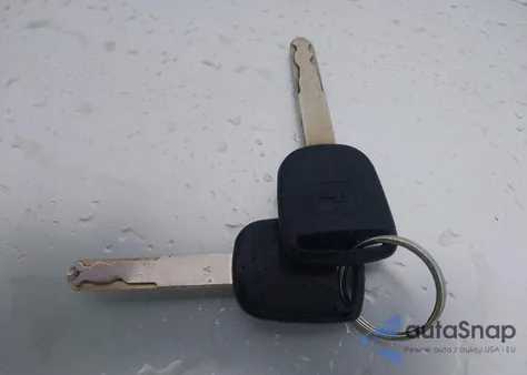 2010 Honda Accord 2.4 Lx z USA, uszkodzony, nr VIN 1HGCP2F39AA097069